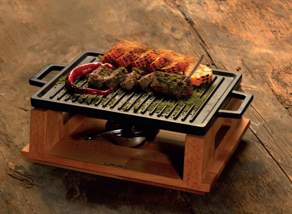 Lava Ahşap Standlı Döküm Demir Dikdörtgen Hot Plate 22x30 cm