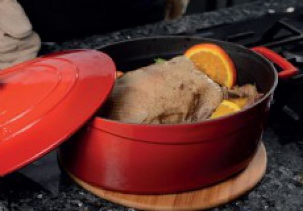 Lava Trendy Oval Döküm Demir Tencere 23x29 cm Kırmızı