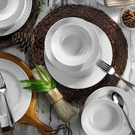 <h3>Yemek Setleri</h3><p>en ucuz</p><span>Hemen İncele</span>