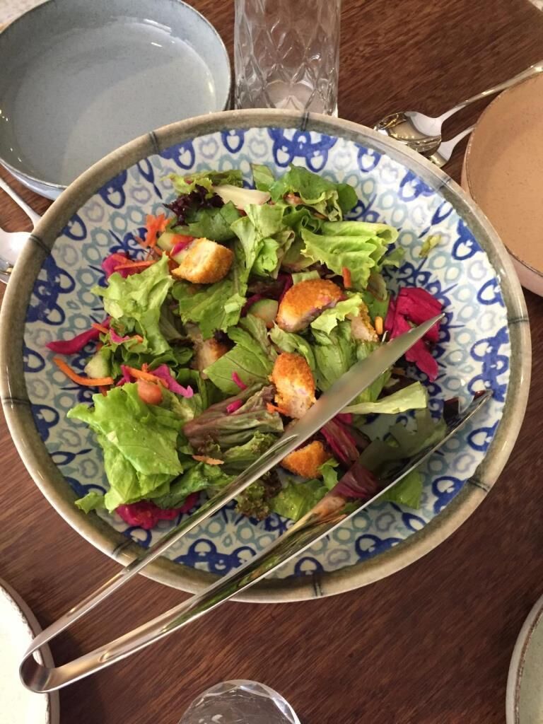 Ahşap Ayaklı Kütahya Porselen Desenli Çukur Tabak 25 cm Servis Tabağı 6 cm yükseklik kare 6 cm