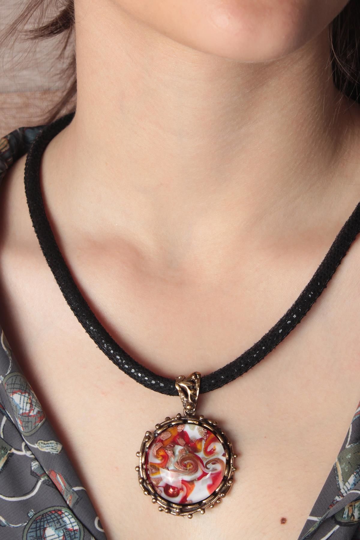 Zarias's Kolye Cam Şekilli