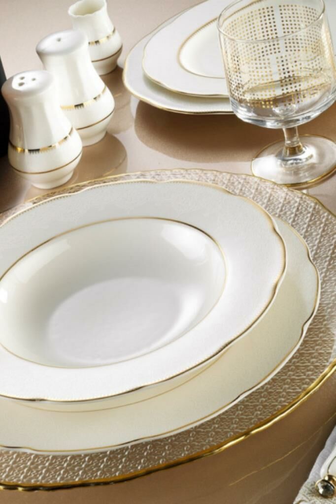 Kütahya Porselen 30 Parça Bone Olympos 9825 Desenli Yemek Takımı