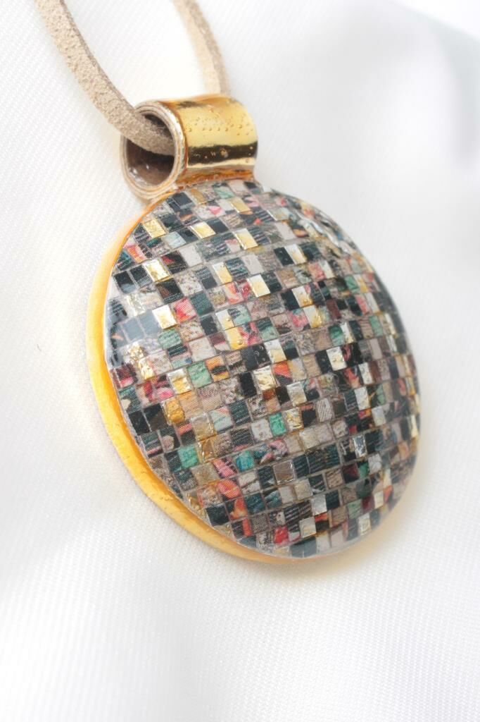 Zarias's Kolye Nicole Quilling Bej Desenli