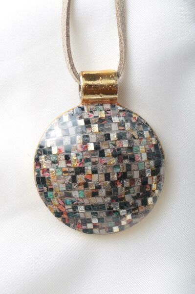 Zarias's Kolye Nicole Quilling Bej Desenli