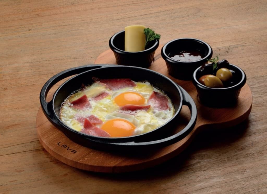 Lava Ahşap Altlıklı Döküm Demir Yuvarlak Tava Çap (Ø) 16 cm